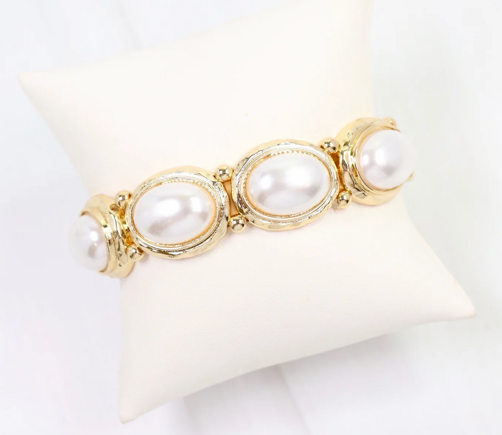 Galant Framed Pearl Bracelet