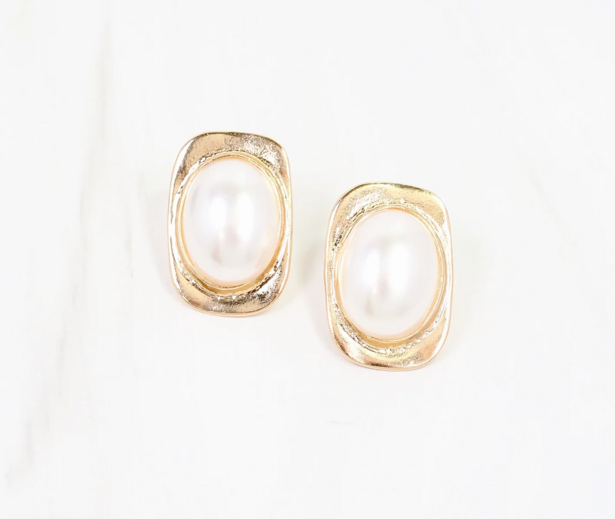 Perugia Pearl Earring