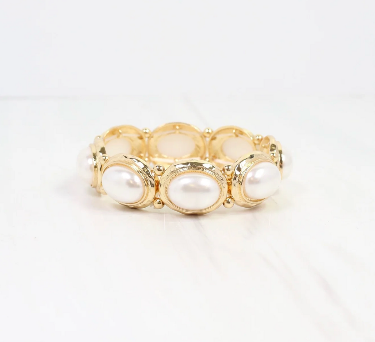 Galant Framed Pearl Bracelet